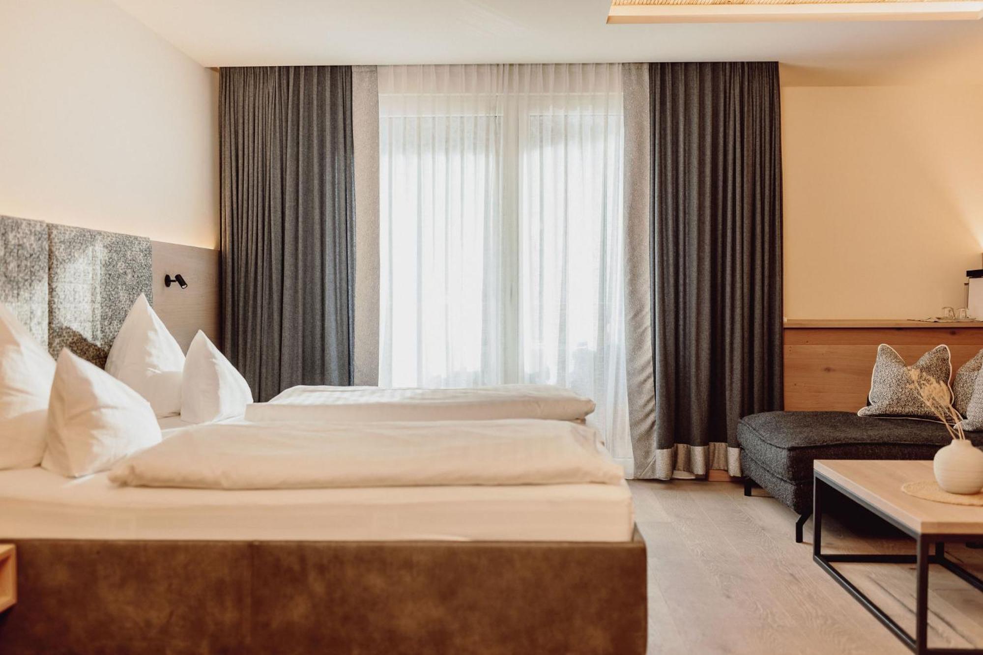 Hotel Alpina Alpendorf Sankt Johann im Pongau Zewnętrze zdjęcie
